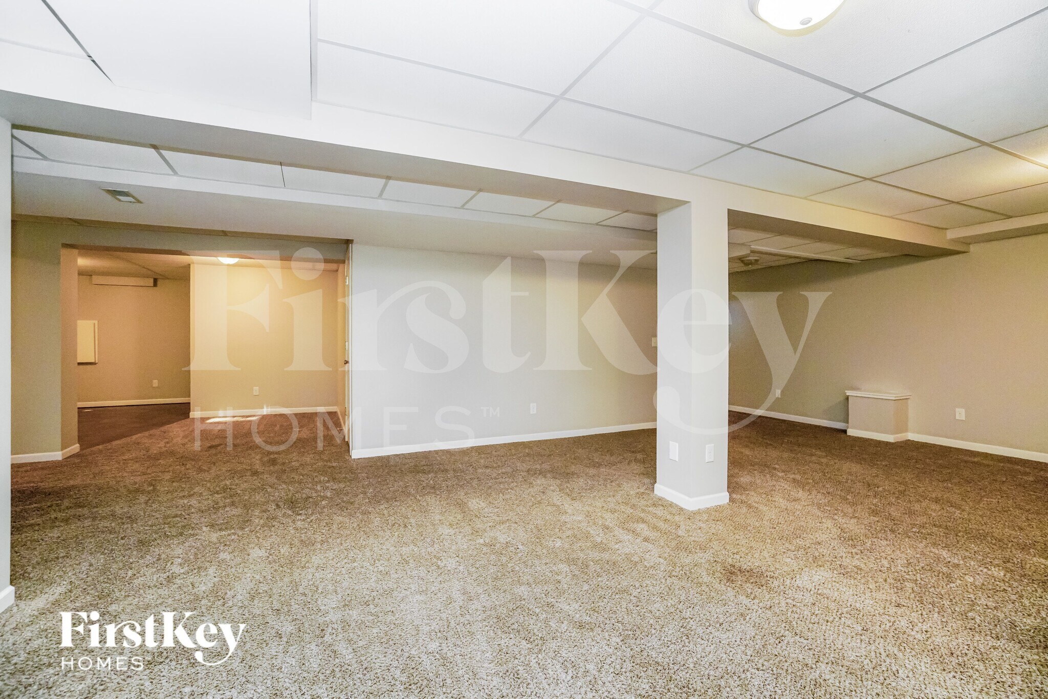 Building Photo - 714 Keltoncrest Dr