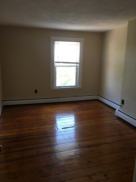 Building Photo - 20 Benedict St