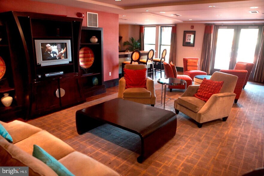 Shared Community Room - 777 7th St NW