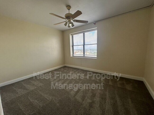 Building Photo - 311 W Ashley St