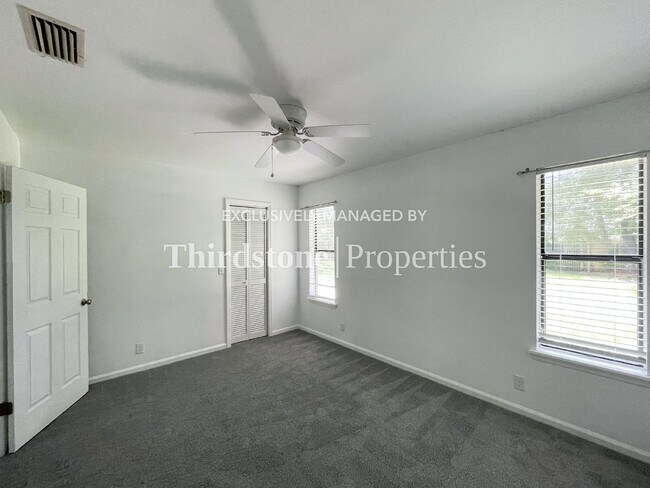 Building Photo - 139 Cherry Point Dr