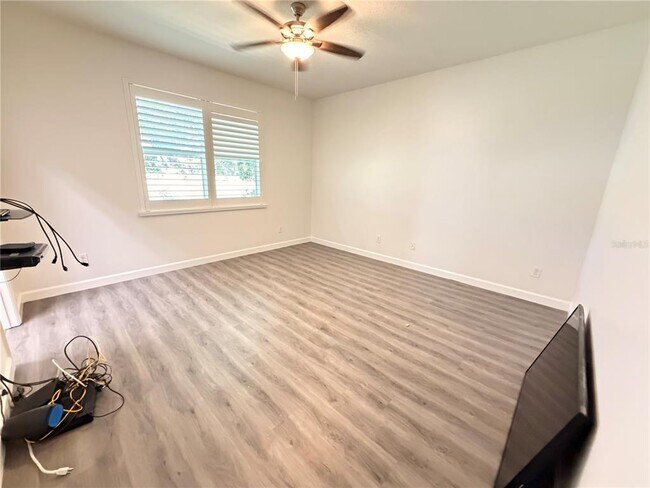 Building Photo - 2347 Crosston Cir