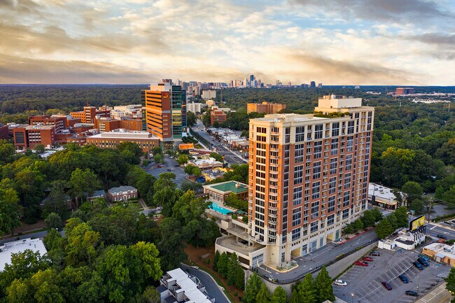 Building Photo - 1820 Peachtree St NW