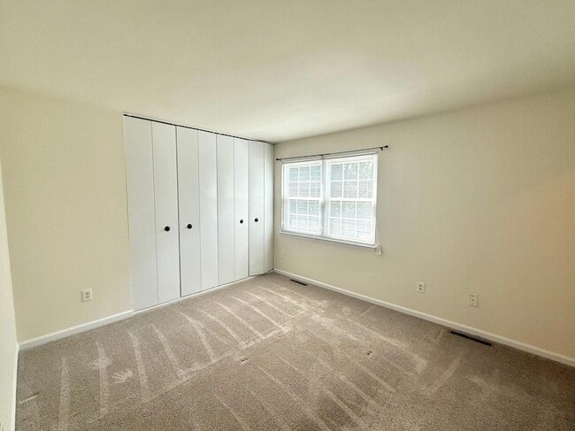 Building Photo - 3409 Ryon Ct