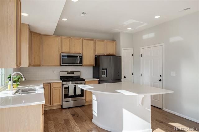 Building Photo - 26116 E Byers Pl