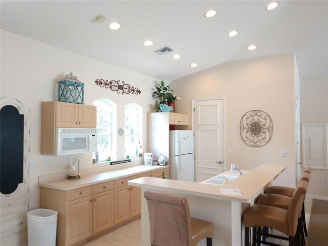 Building Photo - 7202 L Pavia Blvd