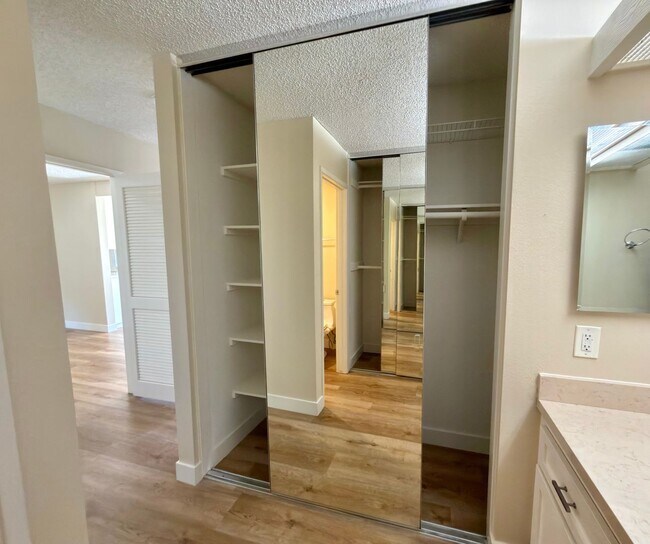 Building Photo - IRVINE 1 BED, 1 BATH CONDO- $2,375 ("THE SPRINGS" COMMUNITY)