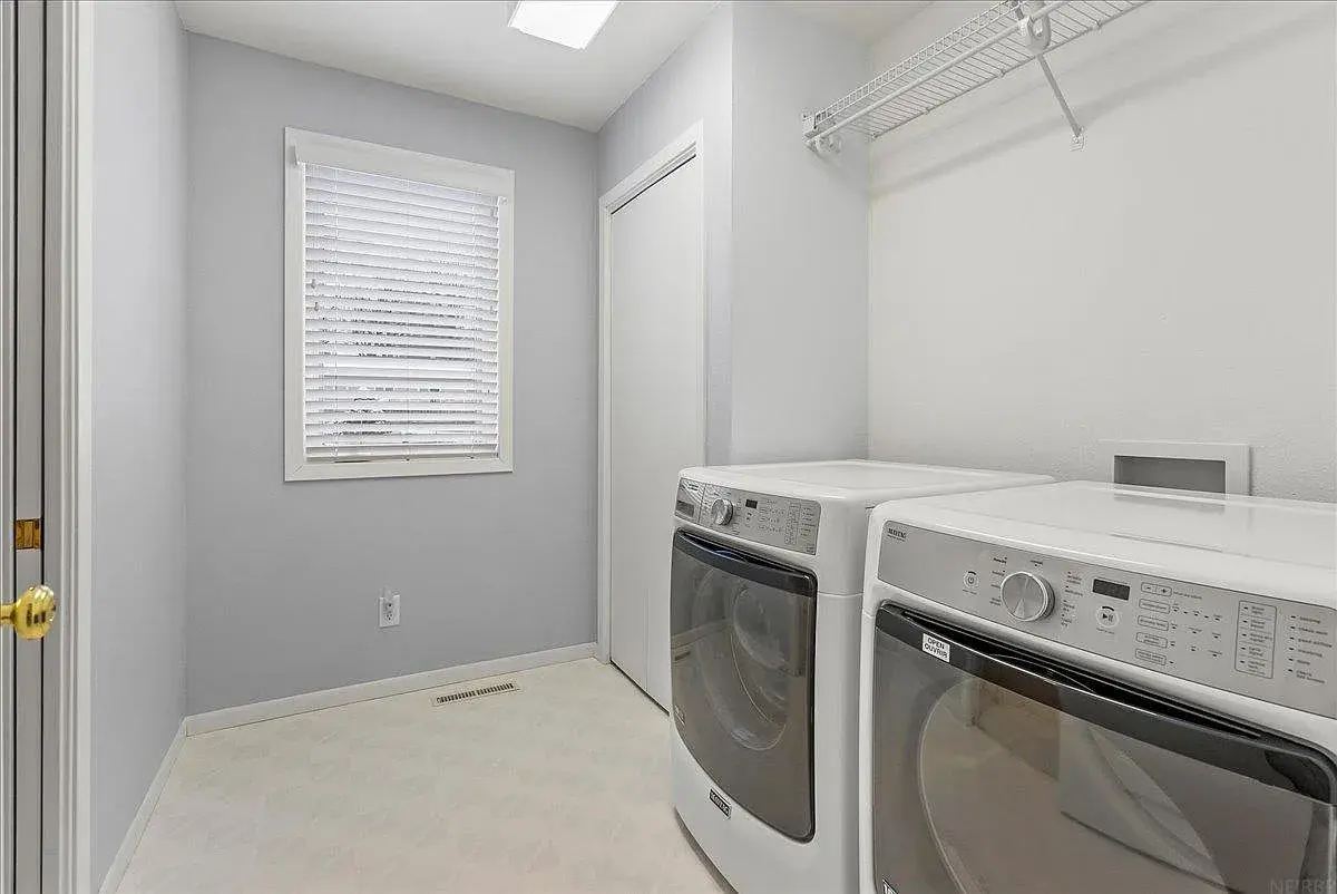 laundry main level - 1505 Orchard Dr