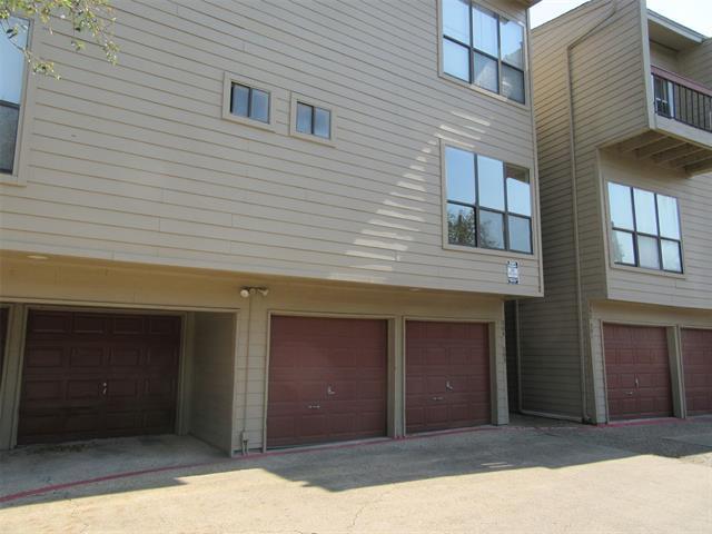 Primary Photo - 7660 Skillman St