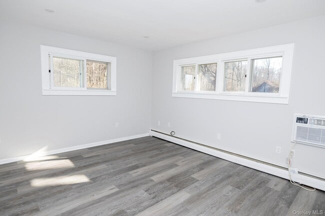 Building Photo - 58 On the Green