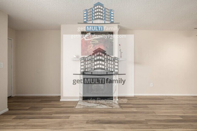 Building Photo - 11640 N 51st Ave