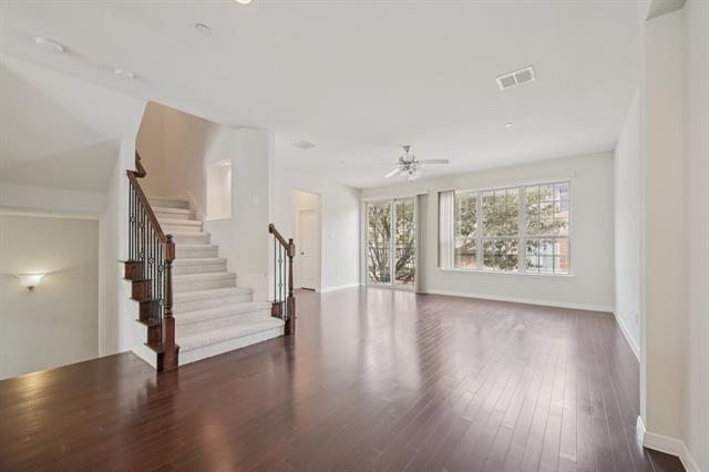 Building Photo - 3934 Amberwood Dr