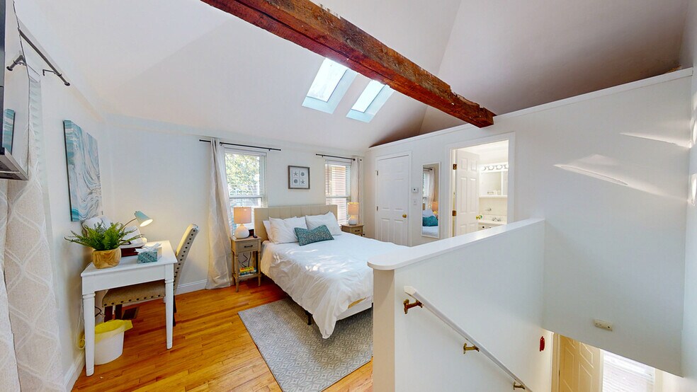 Building Photo - 23 Jay St