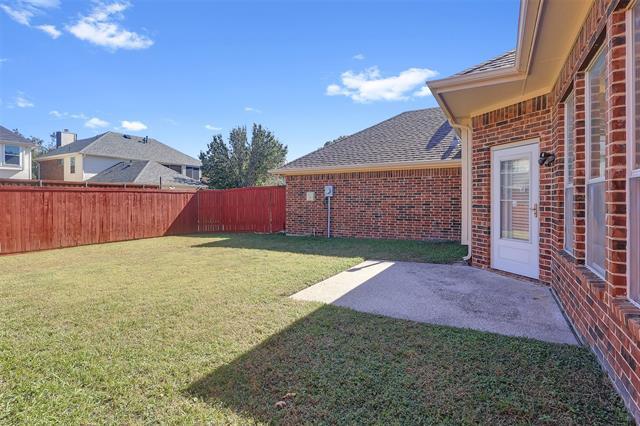 Building Photo - 2222 Heads Ln