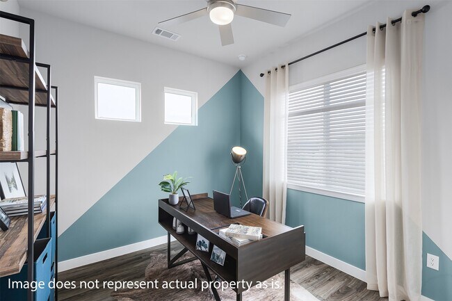 Building Photo - 7145 Black Beaver Cir