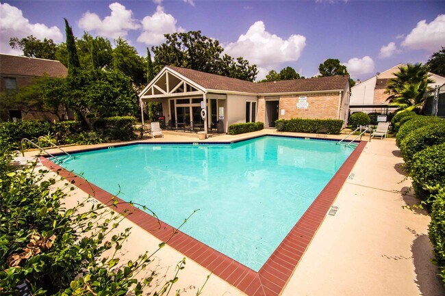 Building Photo - 7950 N Stadium Dr