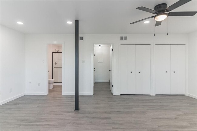 Building Photo - 2200 Trailside Dr
