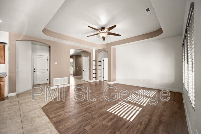 Building Photo - 3782 Brade Lane