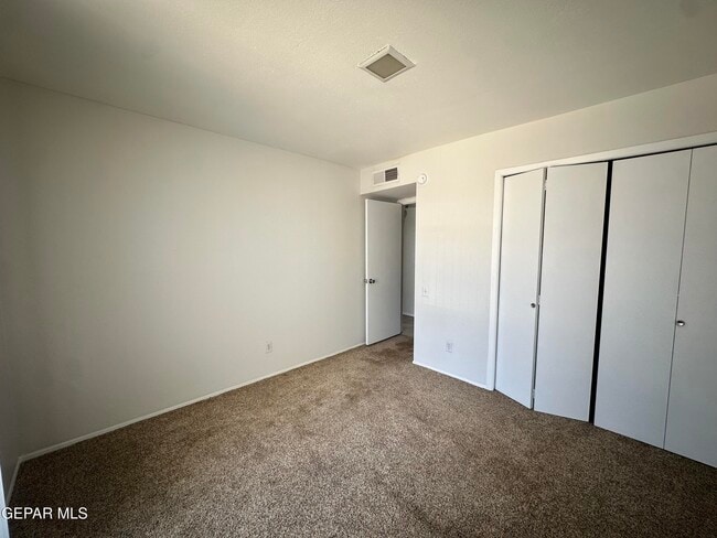 Building Photo - 336 Villa Canto St
