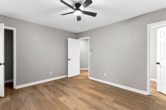 Building Photo - 1777 Twin Brooks Dr SE