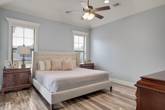 Building Photo - 304 Bald Eagle Dr