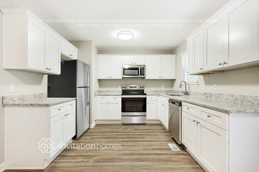 Building Photo - 4523 Housworth Dr