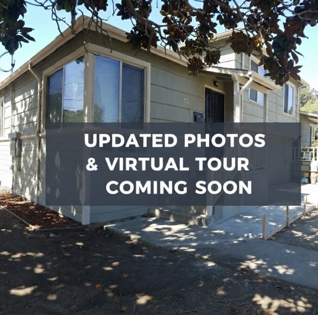 Primary Photo - Renovated 1-Bedroom with Garage Parking & ...