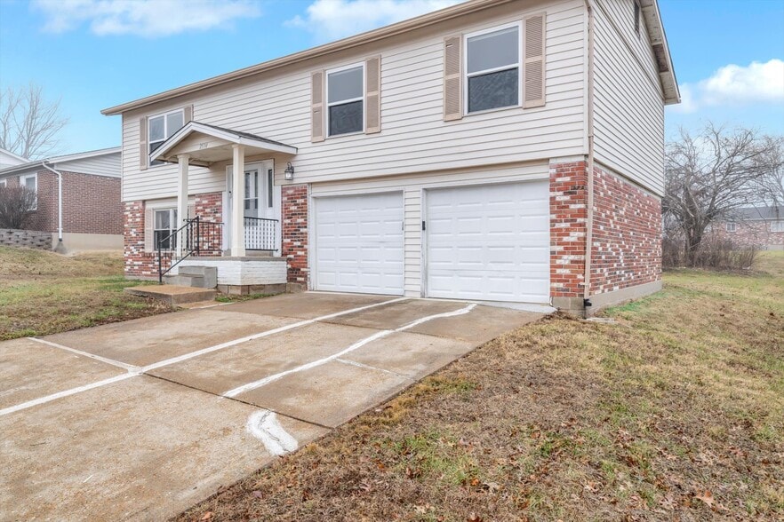 Building Photo - 2534 Millvalley Dr