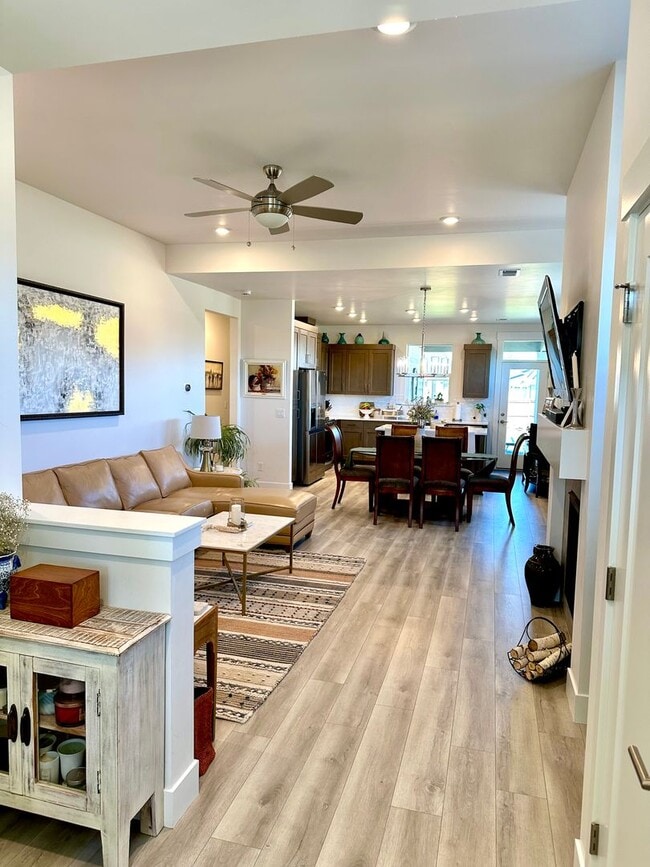 Building Photo - Gorgeous single-Level Pahlisch Home with a...