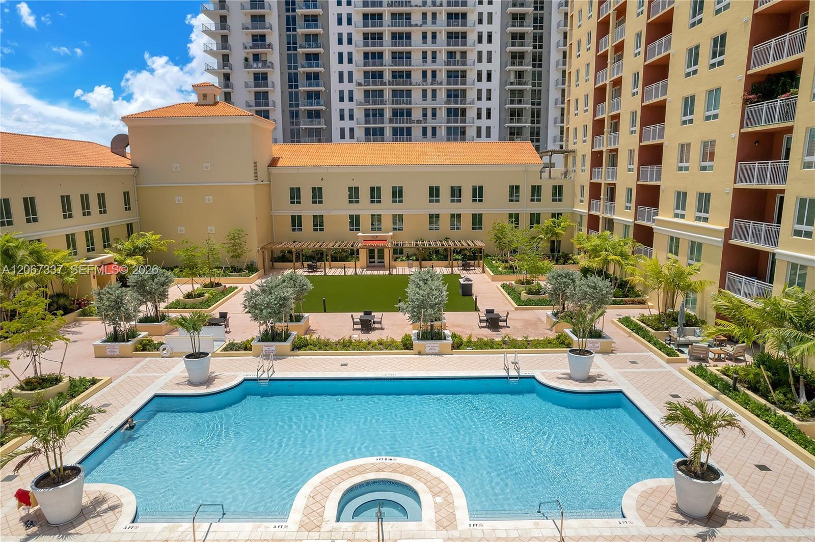 Building Photo - 7350 SW 89th St