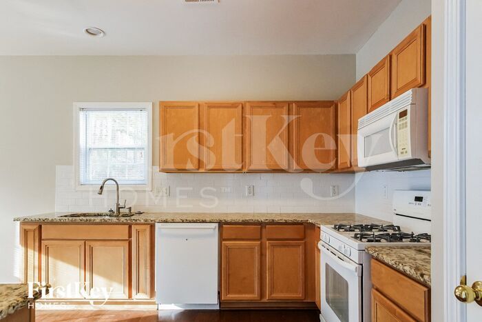 Building Photo - 4419 High Gate Dr NW