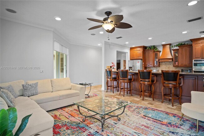 Building Photo - 7759 La Corniche Cir