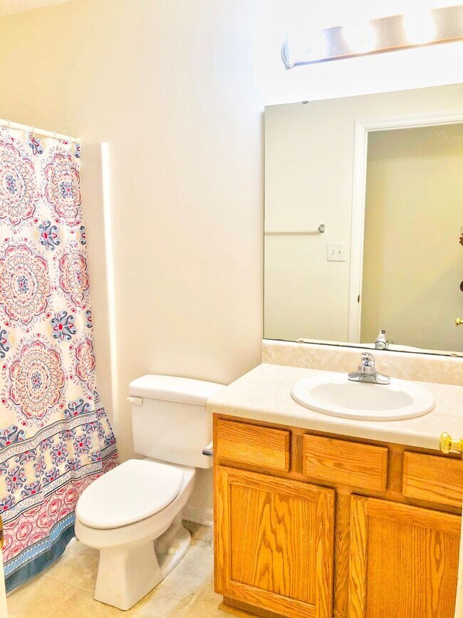 Building Photo - APPLICATION RECEIVED! Beautiful Must See 3 Bedroom with Deck and Garage, minutes from Duke!