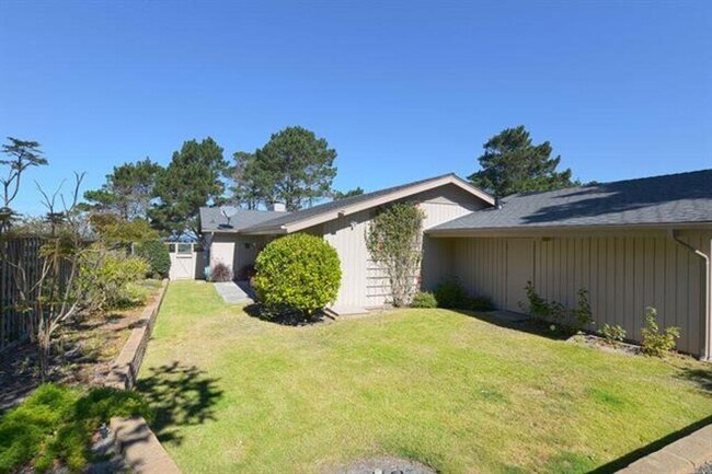 Building Photo - Luxury Pebble Beach Rental on 17 Mile Drive