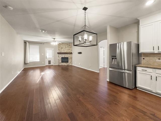 Building Photo - 707 Dickerson Ln