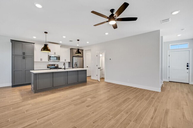 Building Photo - FOUR WEEKS FREE!!!   Brand New Townhome in...