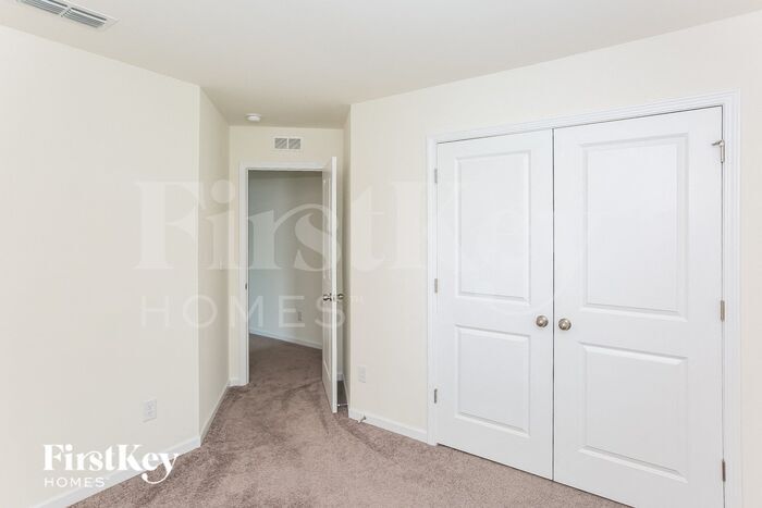 Building Photo - 7120 Wheyfield Dr