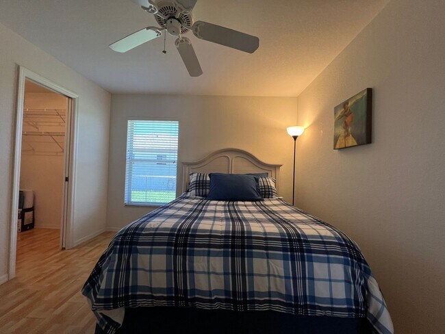 Building Photo - FURNISHED SHORT TERM RENTAL - 3 Bed / 2 Bath - Single Family Pool Home - $5,000/month ** Heated S...