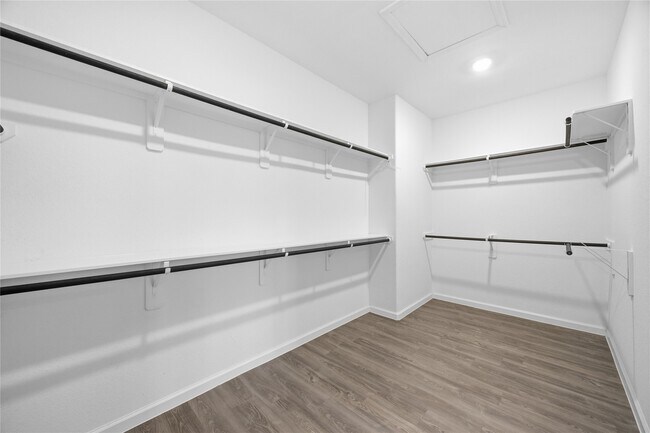 Building Photo - 32319 Melbrooke Dr