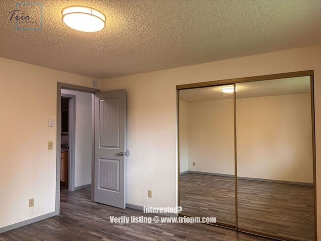 Building Photo - 630 64th St