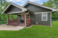 Building Photo - 2736 S 18 St