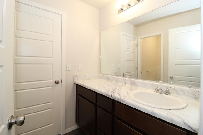 Building Photo - 3321 Gulley Ln