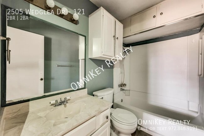 Building Photo - 2505 Wedglea Dr