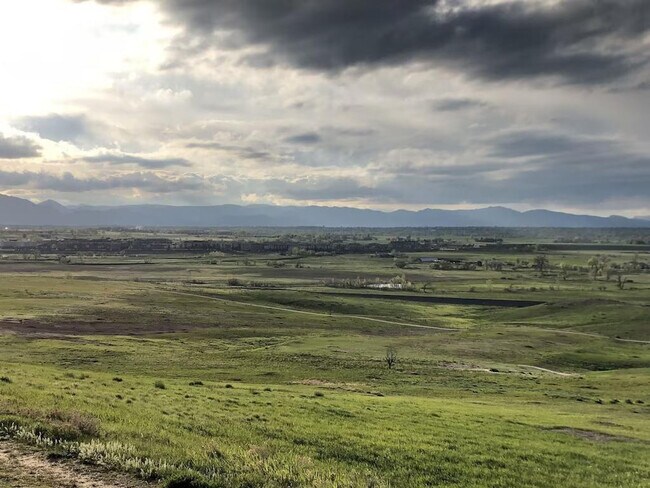 Building Photo - 3112 Rock Creek Dr