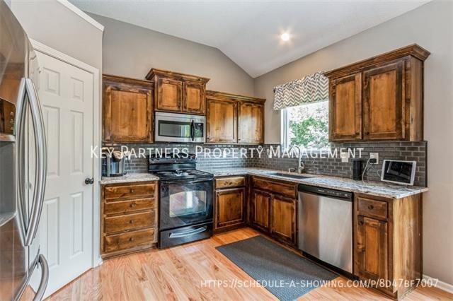 Building Photo - 12551 S Belford St