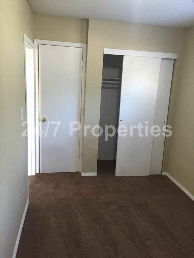 Building Photo - 2024-304MF