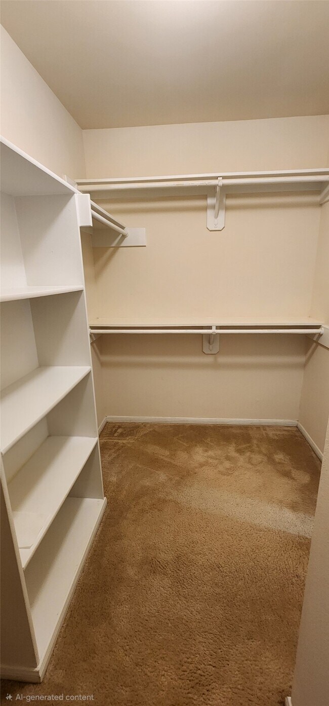 Building Photo - 16807 Sussex Dr