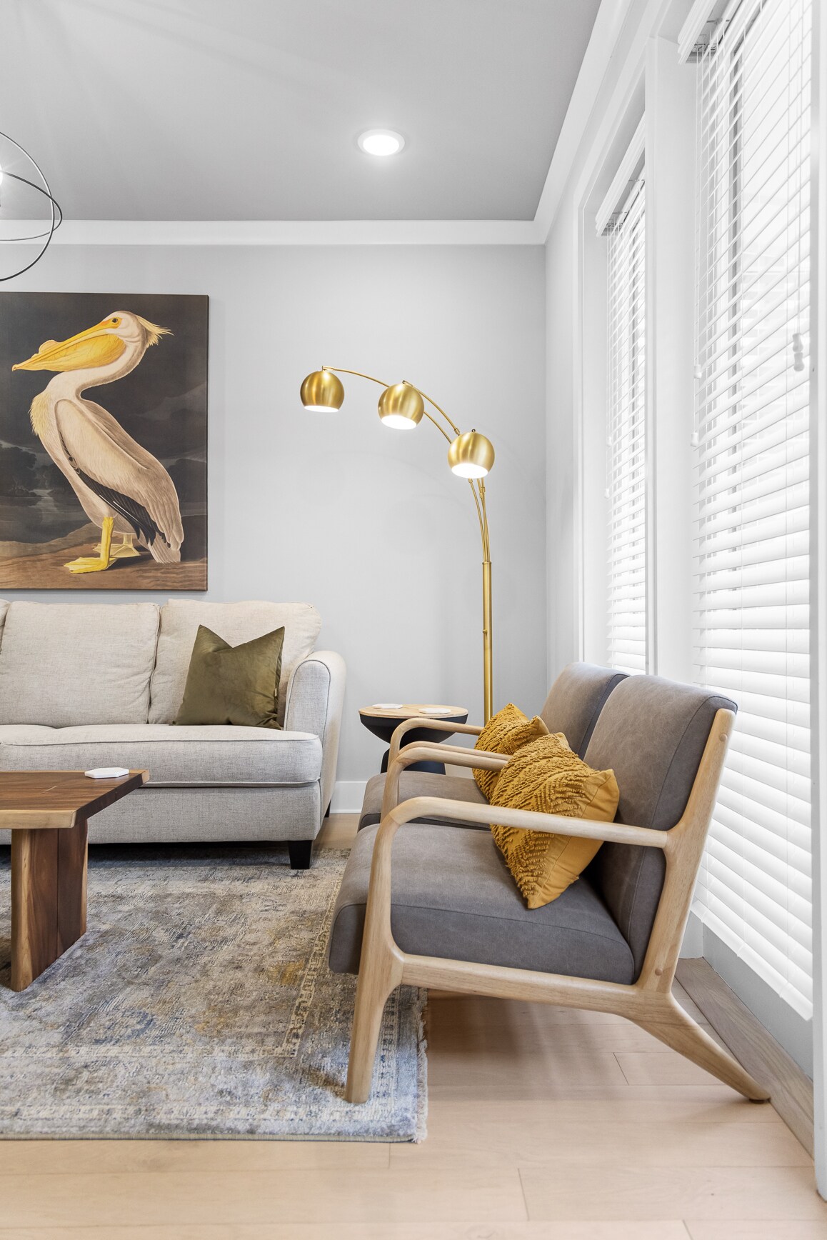 Living room - 1585 Sinclair Ave