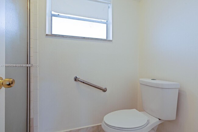 Building Photo - 14180 SW 84th St