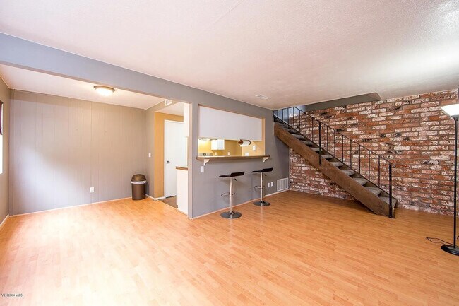 Building Photo - 5977 Nelda St